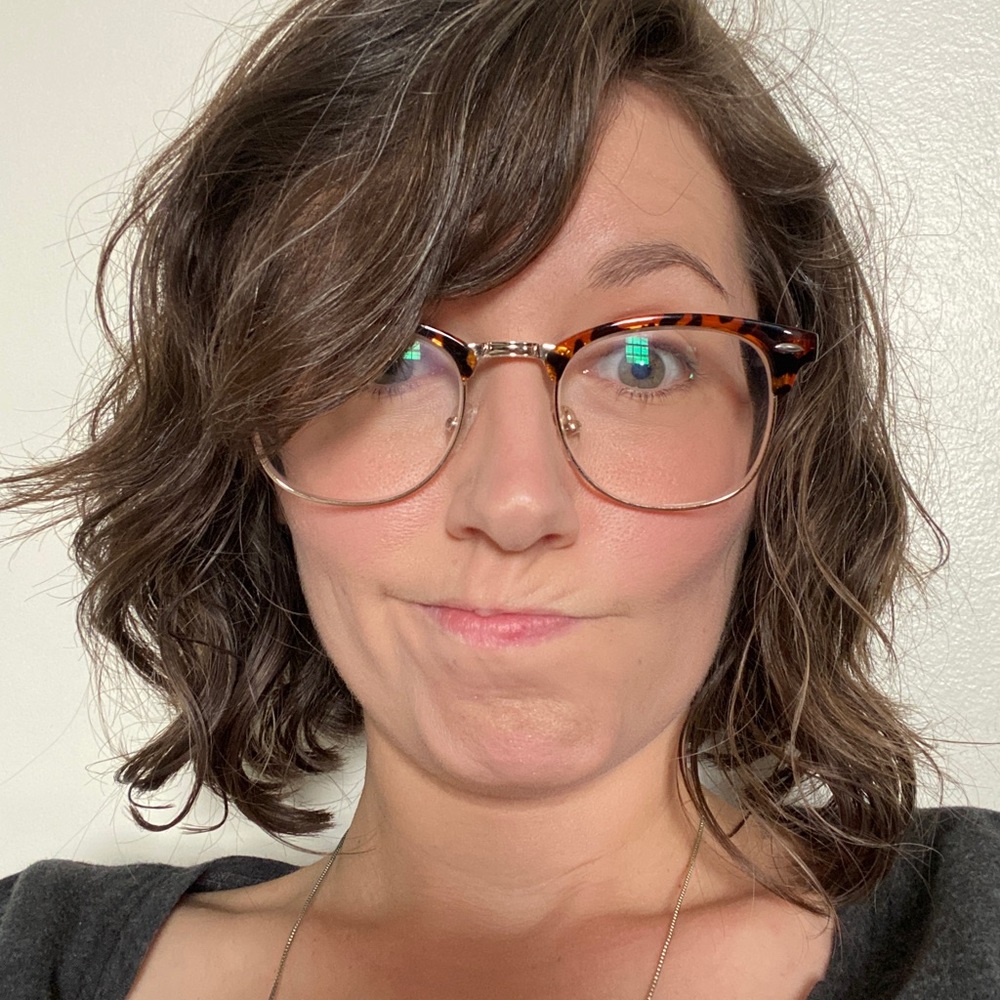 Meet your Posher, Christin